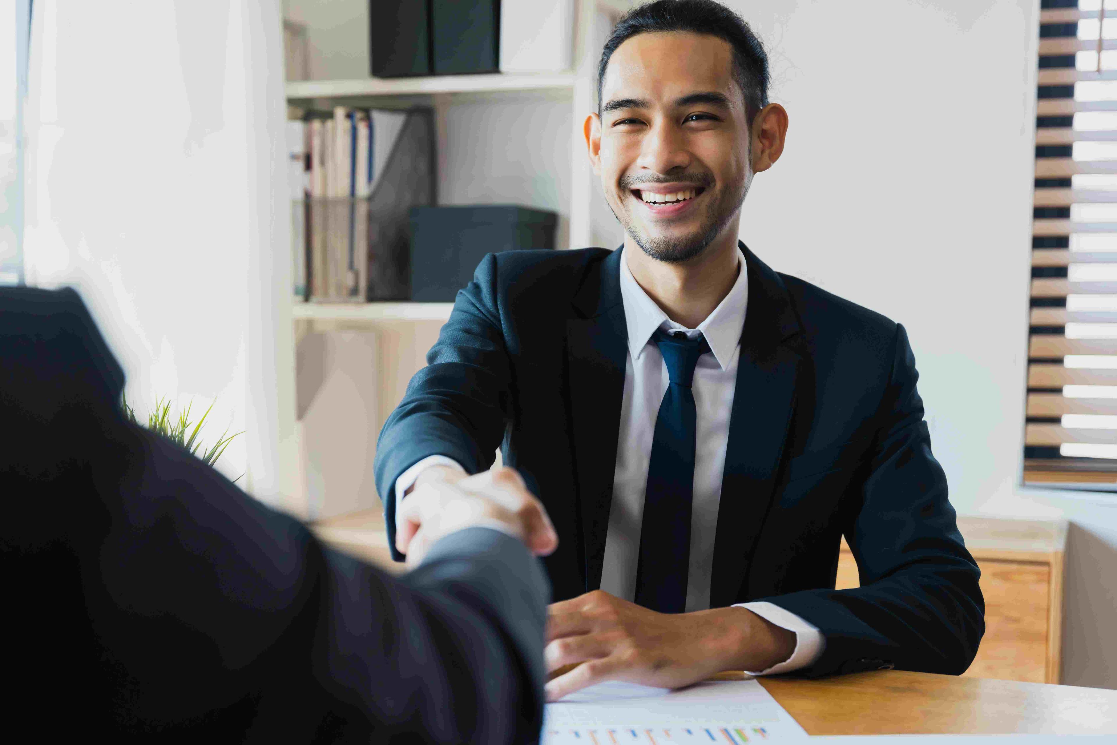 La marque employeur côté candidat : Un enjeu clé pour attirer les meilleurs avocats